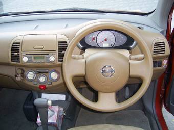 2003 Nissan March Pictures