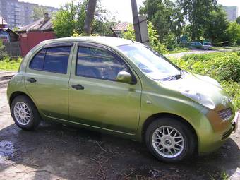 2003 Nissan March Photos