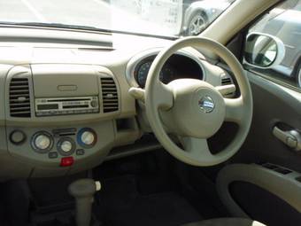 2003 Nissan March Pictures