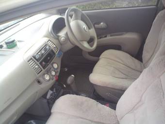 2003 Nissan March Pictures