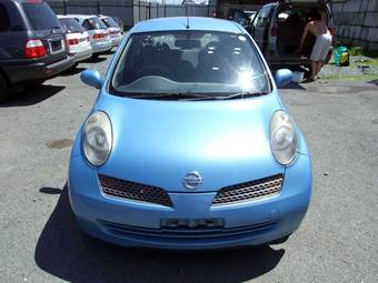 2003 Nissan March Pics