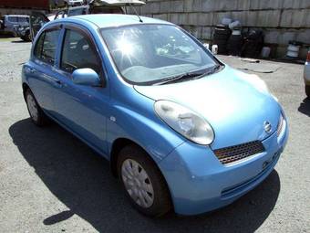 2003 Nissan March Pictures