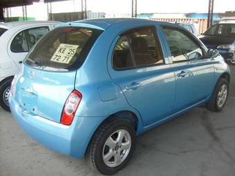 2003 Nissan March Photos