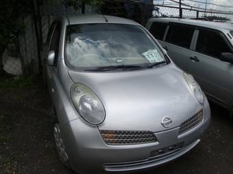 2003 Nissan March Photos