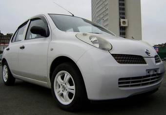 2003 Nissan March Photos