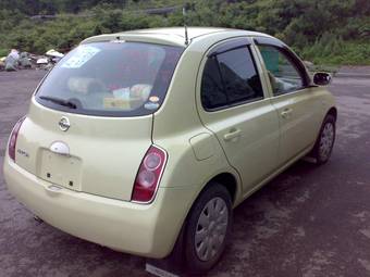 2003 Nissan March Photos