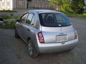 2003 Nissan March Photos