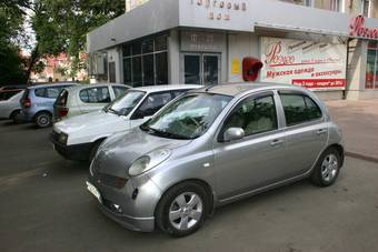 2003 Nissan March Pictures