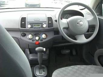 2003 Nissan March Pictures