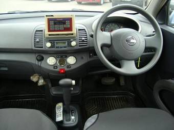 2003 Nissan March Pictures