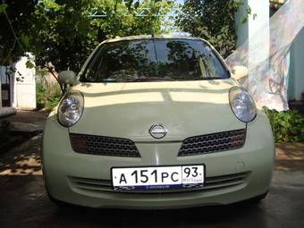 2003 Nissan March Pictures