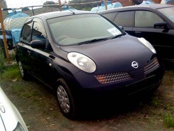 2003 Nissan March Pictures
