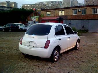 2003 Nissan March Photos