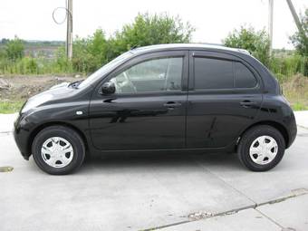 2003 Nissan March Photos