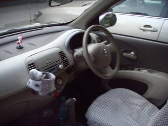 2003 Nissan March Pictures