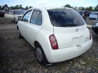 2003 Nissan March Pictures