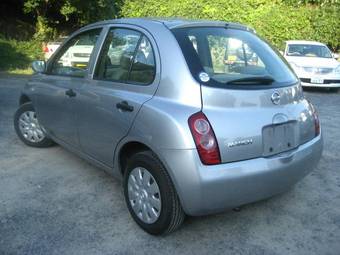 2003 Nissan March Pictures