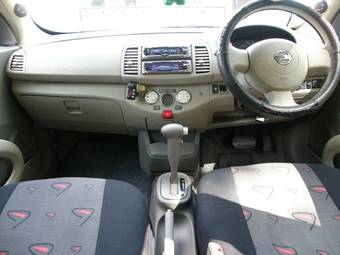 2003 Nissan March Photos