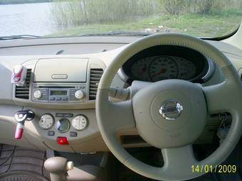 2003 Nissan March Pictures