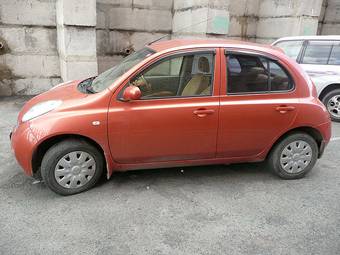 2003 Nissan March Photos