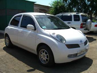 2003 Nissan March Photos