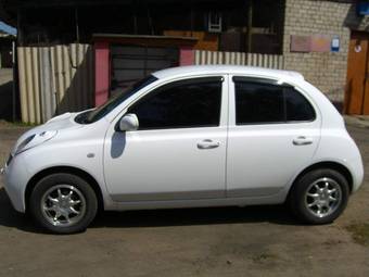 2003 Nissan March Photos