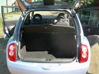 2003 Nissan March Images