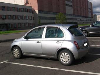 2003 Nissan March Photos