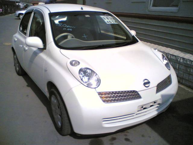 2004 Nissan March