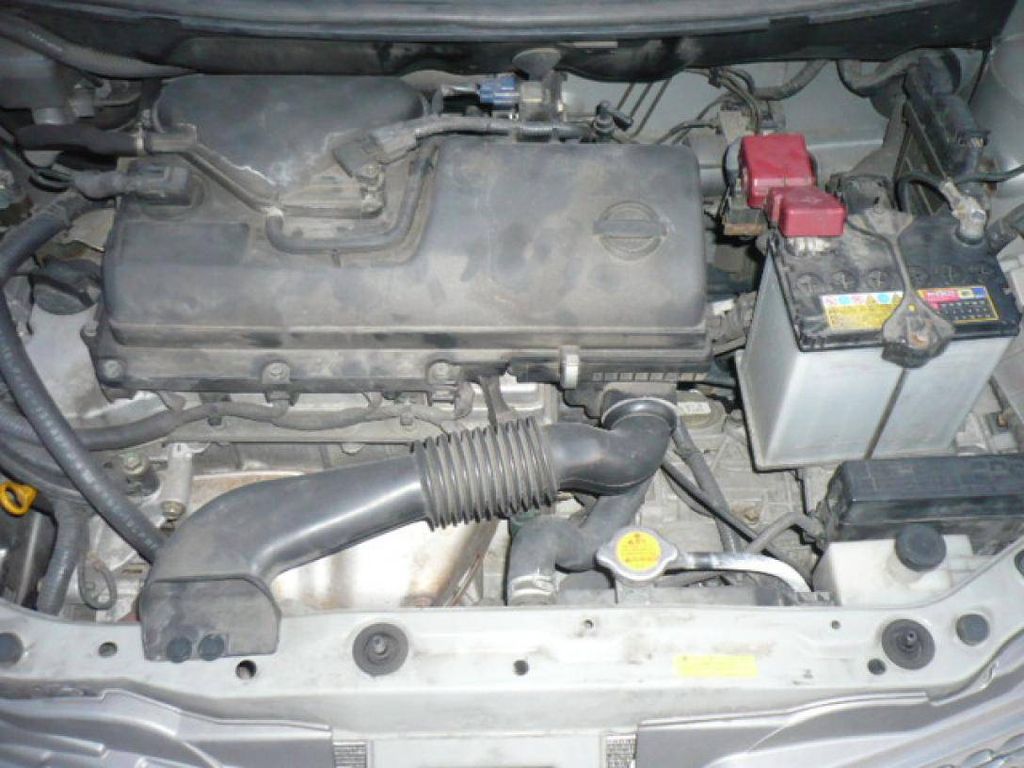 2004 Nissan March