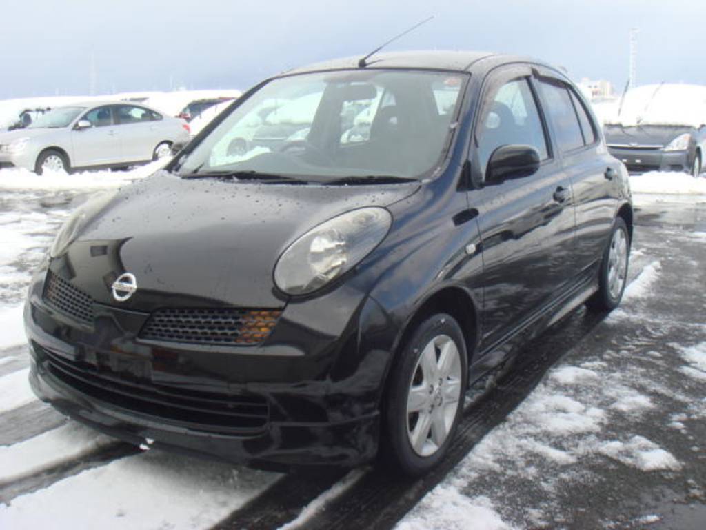 2004 Nissan March