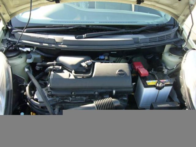2004 Nissan March