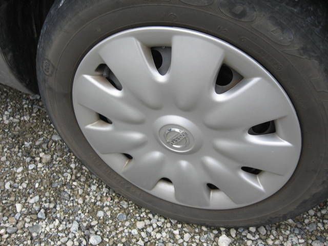 2004 Nissan March