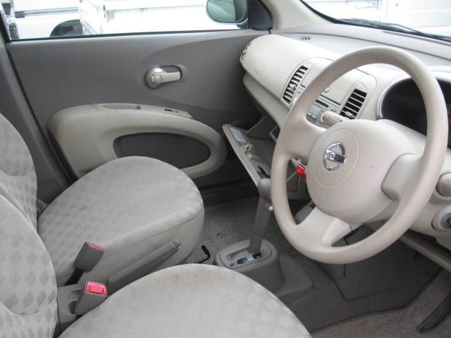 2004 Nissan March