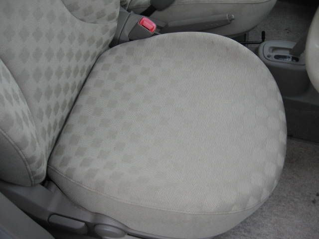 2004 Nissan March