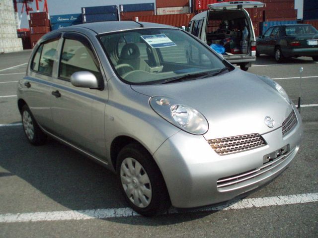 2004 Nissan March