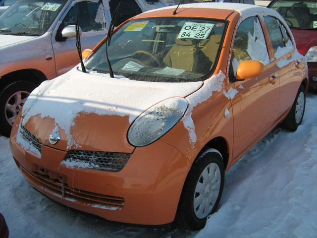 2004 Nissan March