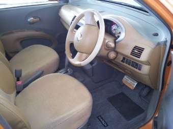 Nissan March