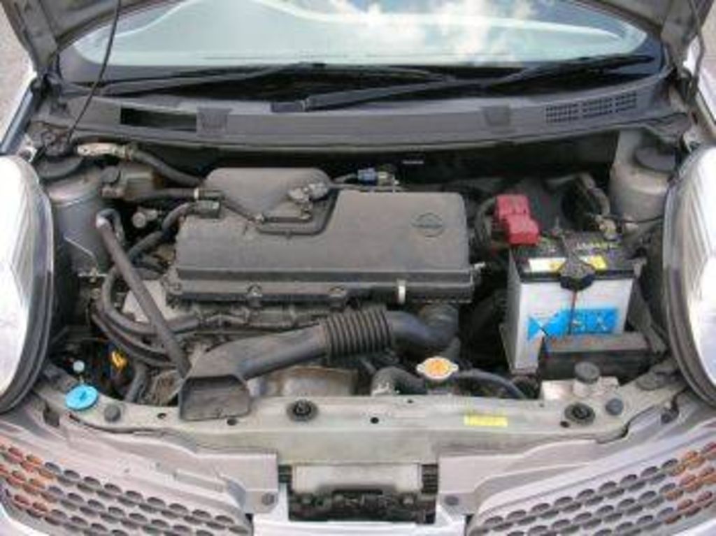 2004 Nissan March