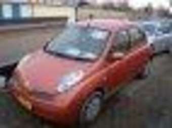 2004 Nissan March
