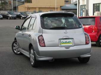 Nissan March