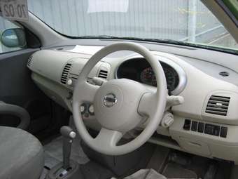 2004 Nissan March