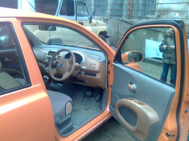 2004 Nissan March