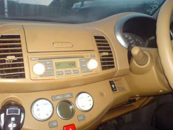 2004 Nissan March Pictures