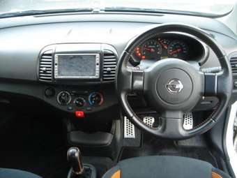 2004 Nissan March Images