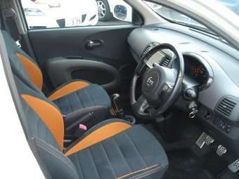 2004 Nissan March Pics