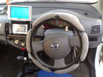 2004 Nissan March Pictures