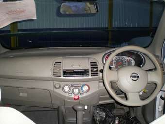 2004 Nissan March Pictures