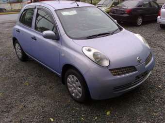 2004 Nissan March Pictures