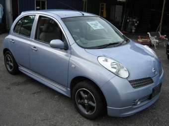 2004 Nissan March Pictures